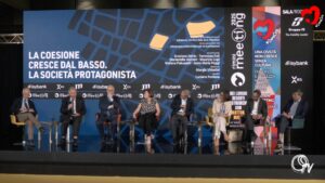 Incontro "La coesione cresce dal basso. La società protagonista" al Meeting di Rimini 2025