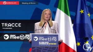 La premier Giorgia Meloni al Meeting di Rimini 2025