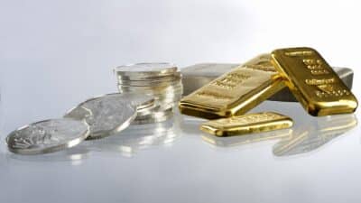 Oro e argento, crescita prezzi è un campanello d’allarme: euro ed economia Ue vulnerabili