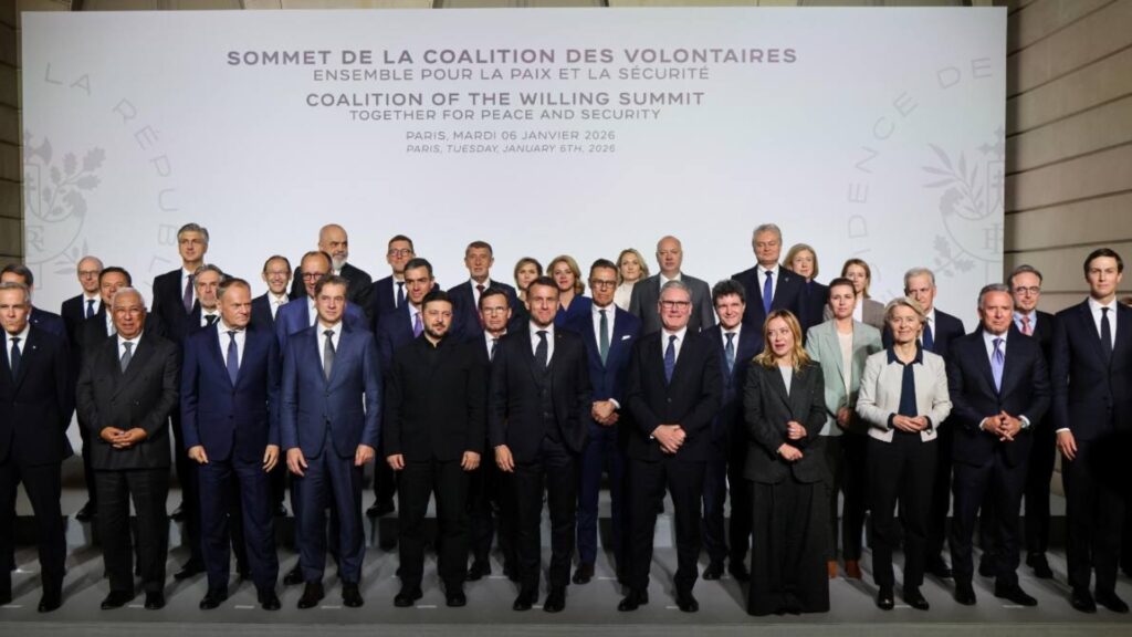 La Coalizione dei Volenterosi UE a Parigi con inviati USA e Ucraina (ANSA-EPA 2026)