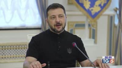 Guerra in Ucraina: lunedì Consiglio di Sicurezza Onu, Zelensky tratta con Trump un libero scambio