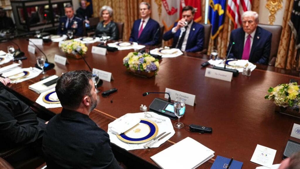 Trump e Zelensky, summit USA-Ucraina alla Casa Bianca (ANSA-EPA 2025)