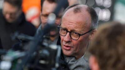 Germania a rischio censura, Schneider: “Chi critica il cancelliere viene citato in giudizio”