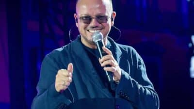 Gigi D’Alessio nuovo giudice del serale di Amici: l’annuncio a sorpresa di Maria De Filippi
